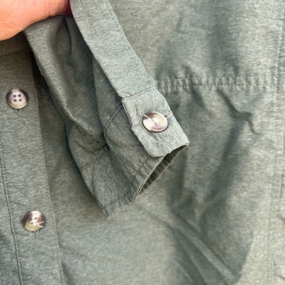 ExOfficio Women’s Long Sleeve Button Down Top Shirt size Medium - Picture 4 of 5